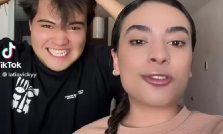 Jair Sánchez y La tía Vicky en Pachuca