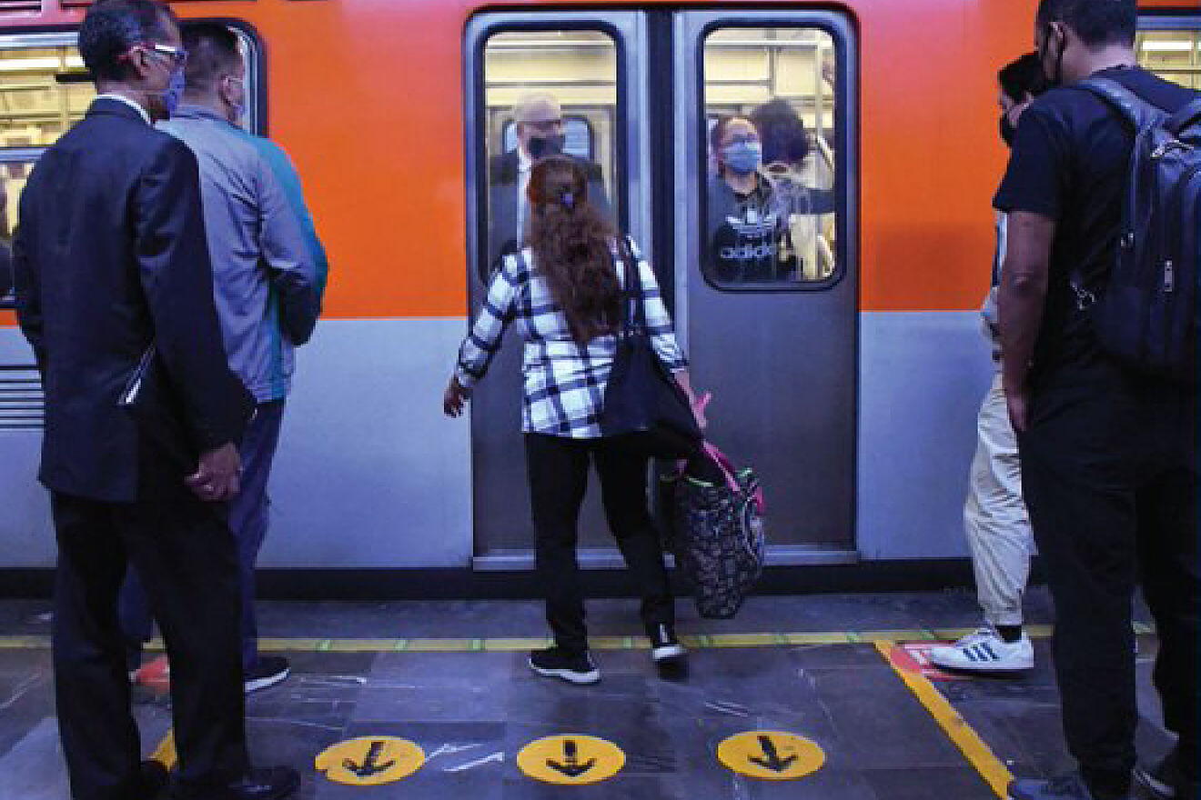 Metro y Metrobús 8M
