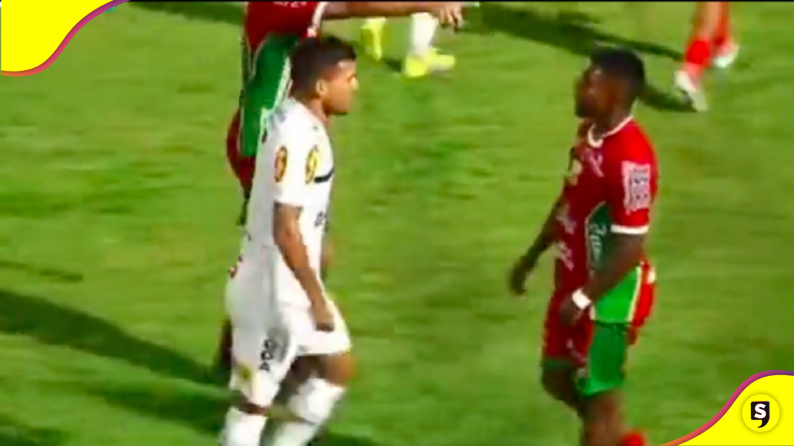 agredió a futbolista