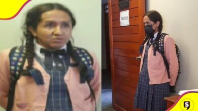 hombre disfrazado alumna Perú