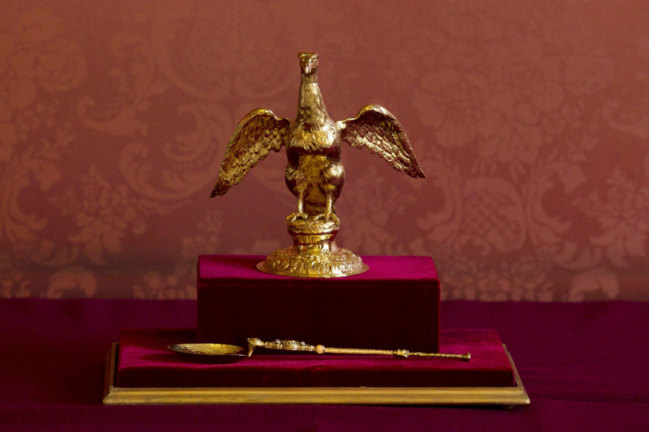 símbolos coronación Carlos III