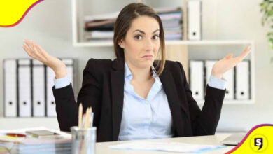 Godín es según la definición más popular una persona que trabaja en una oficina con jornada determinada, pero hay de godínez a godínez.
