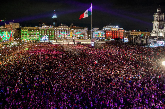 Así lucía el Zócalo capitalino durante el primer Grito de Independencia de AMLO en 2019.