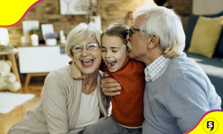 Suecia cuida tanto a sus abuelitos que les pagará por su tiempo.