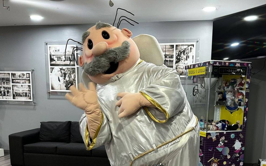 Dr.