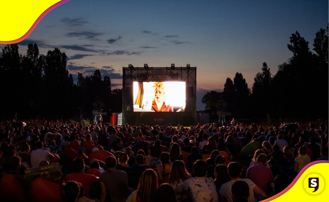 ¿Amas los clásicos? Tienes que ir al cine al aire libre en CDMX.