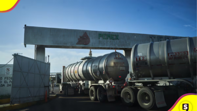 Pemex descubre nuevos yacimientos de petróleo que fortalecen la soberanía energética de México.