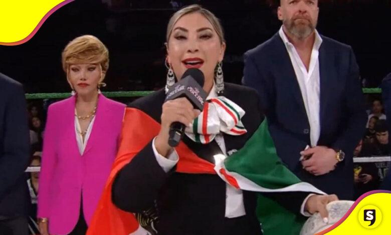 Deyra Barrera Himno Nacional