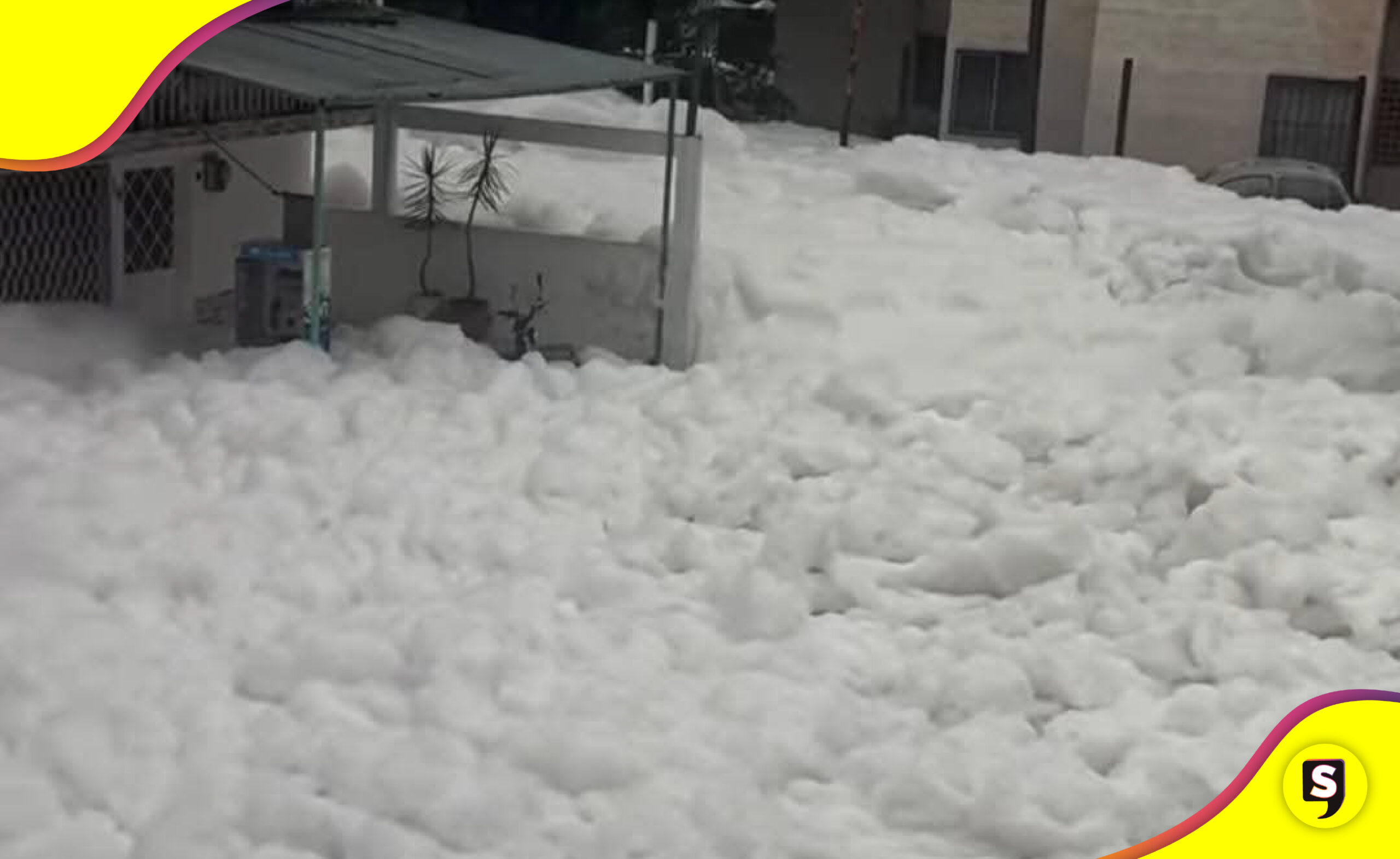 Naucalpan ‘Los Cuartos’ espuma