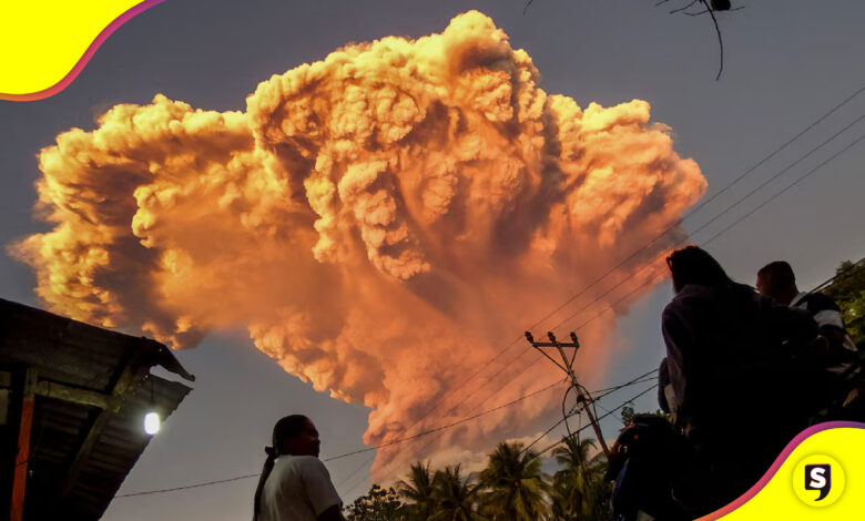 volcán Lewotobi Indonesia