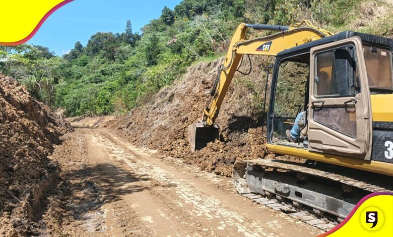 25 carreteras afectadas por las lluvias