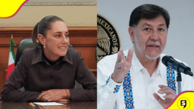 Noroña renta avión privado para gira en Coahuila