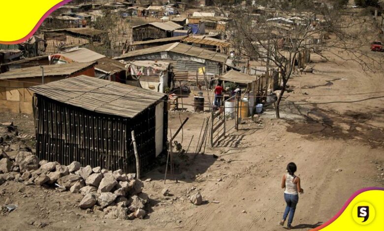 Pobreza extrema 57 años