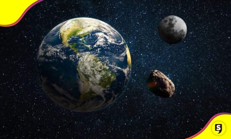 segunda Luna de la Tierra 2083