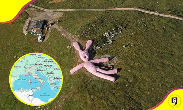 El misterioso conejo rosa gigante de los Alpes italianos.