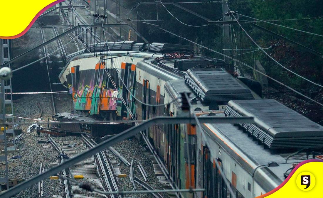 tren descarrilado en Barcelona