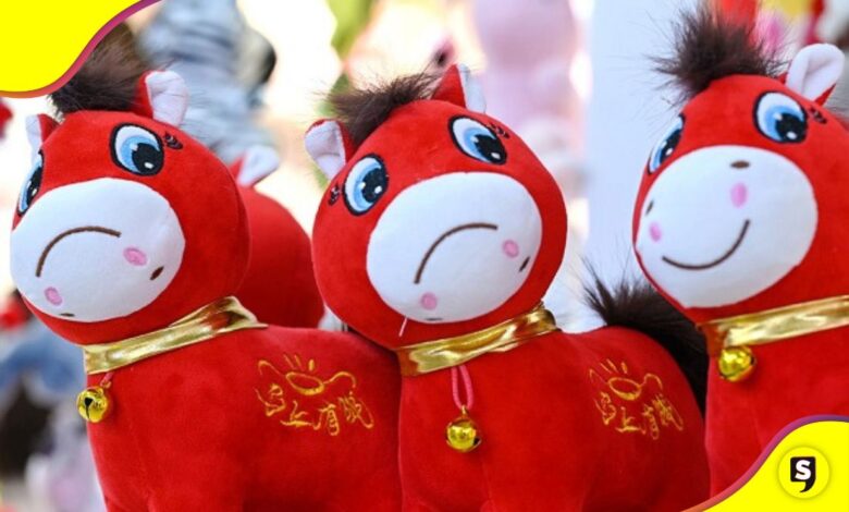 caballo llorón China