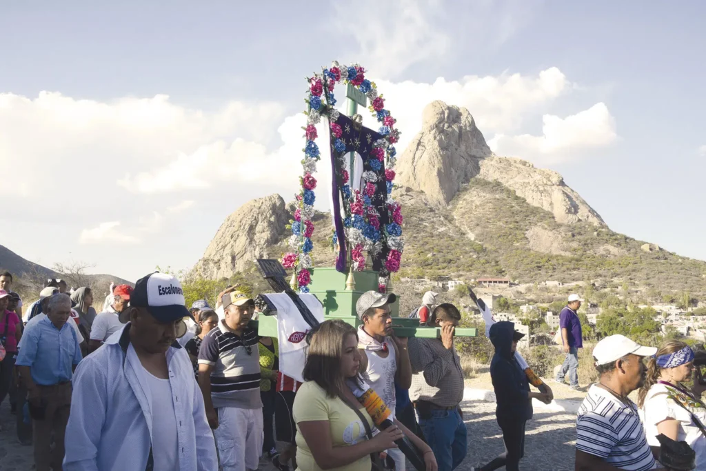 Fiesta de la Santa Cruz en Bernal