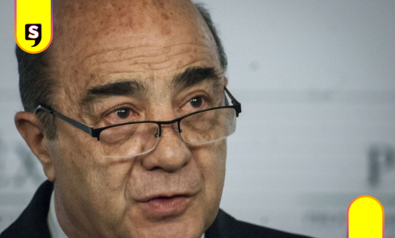 Murillo Karam continúa internado con complicaciones de salud
