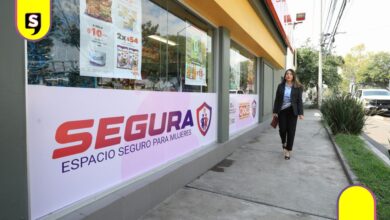 OXXO mujeres