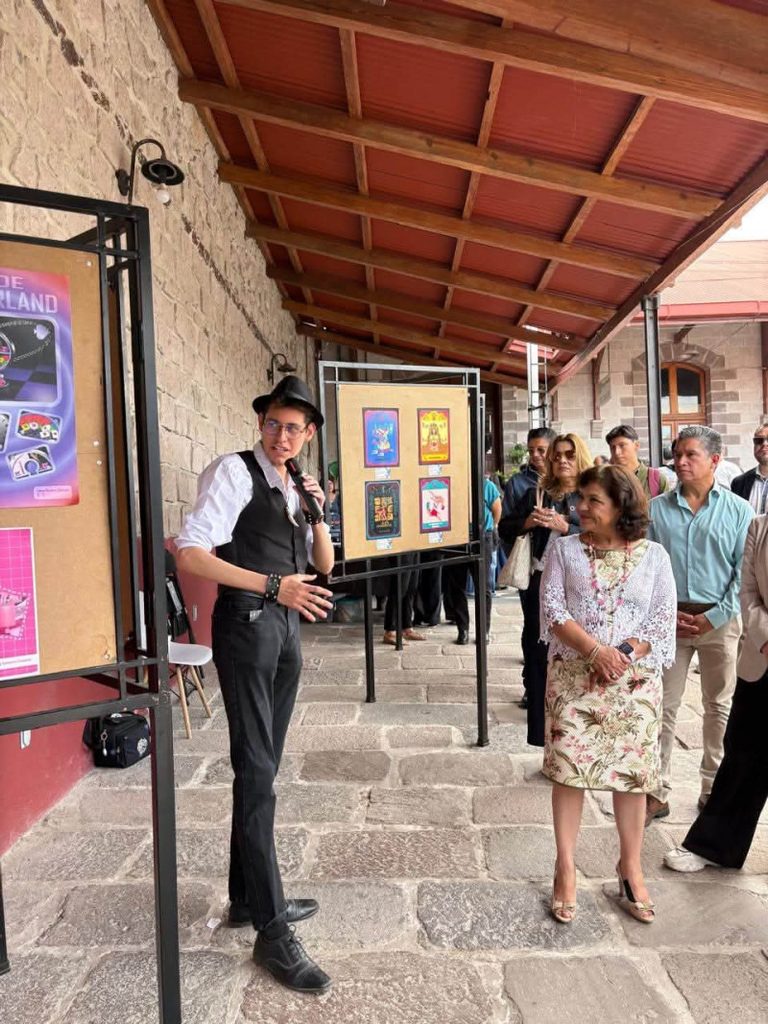 “Estación Diseño” lleva el talento de la ESAc al Ferrocarril