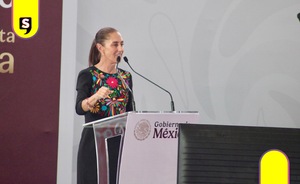 Estudiantes del Mexe irrumpen en informe de Sheinbaum en Pachuca