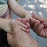 24 menores siguen esperando una familia que los adopte