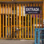 Alumnos suspenden actividades